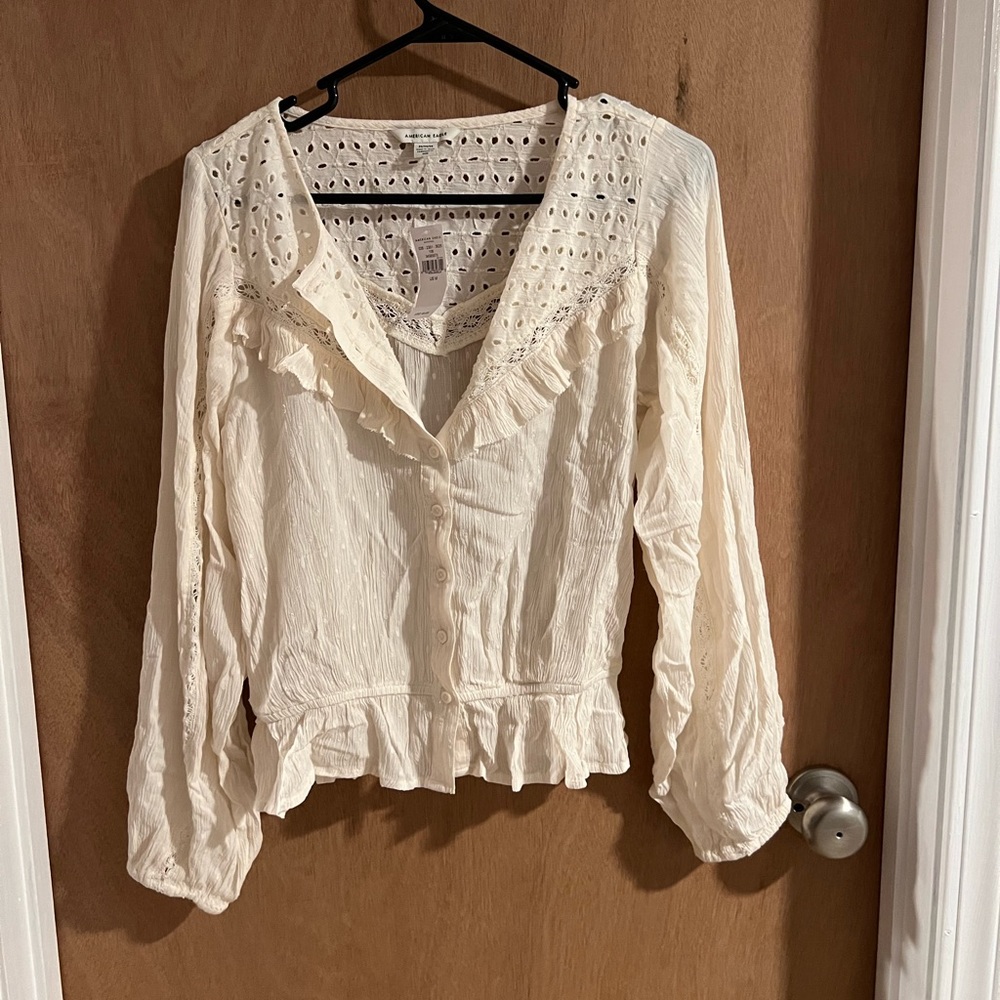 BNWT AE Cream Top